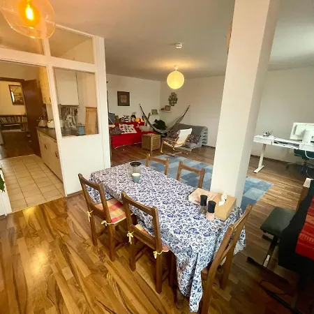 Quiet In Big Shared-flat 500m From Oktoberfest Kwatera prywatna